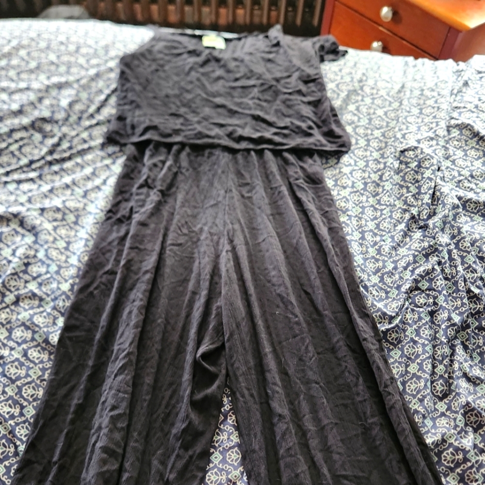 Women's off the shoulder black pants romper